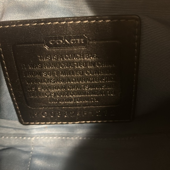 Black leather Coach Bag - Picture 4 of 7
